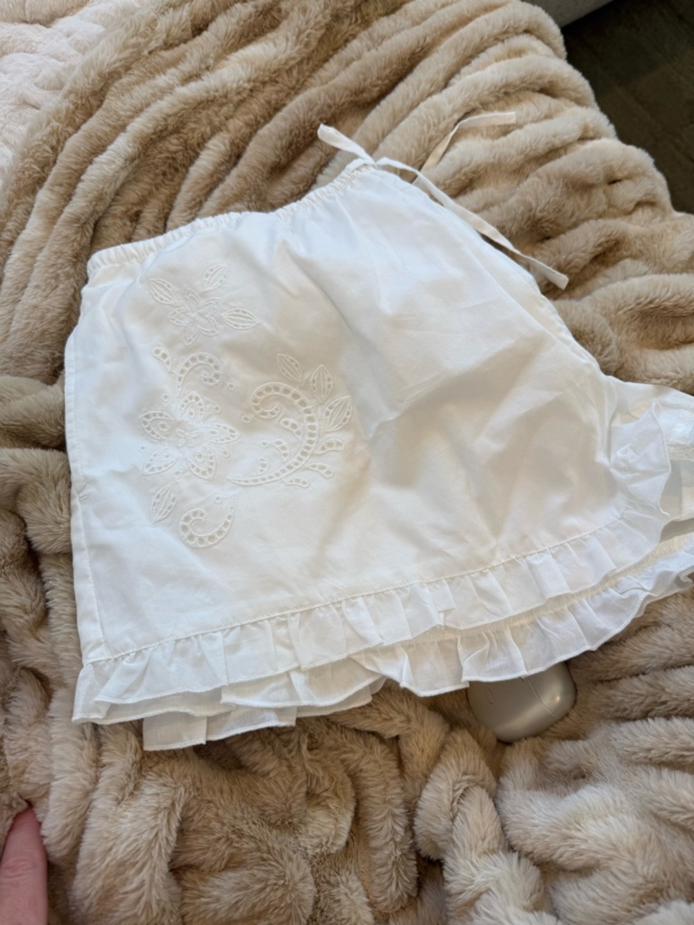 Parke x Target brand new with tag!!! 
White Eyelet Ruffle Women’s Shorts